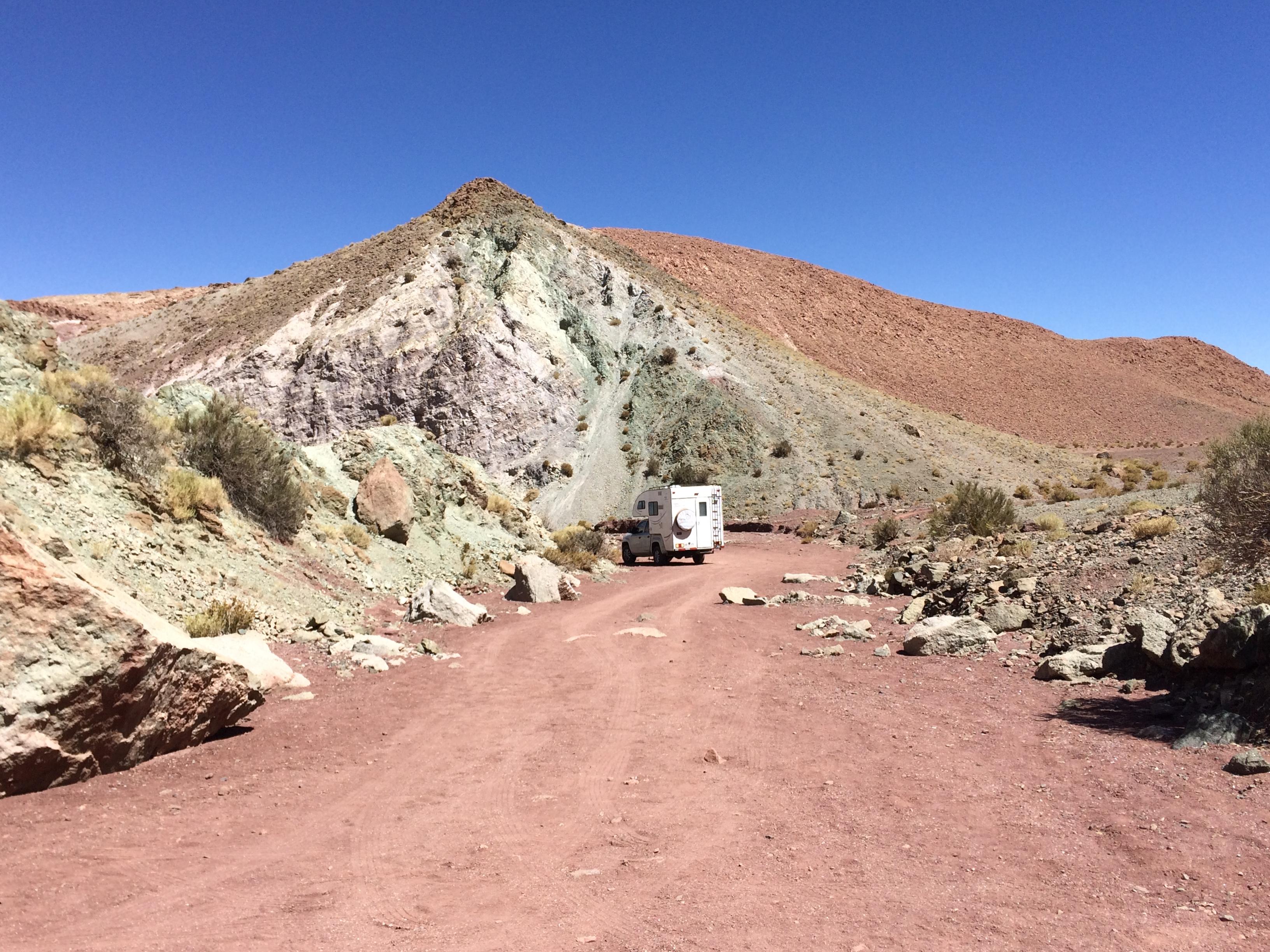 San Pedro de Atacama, Arcoiris Valley