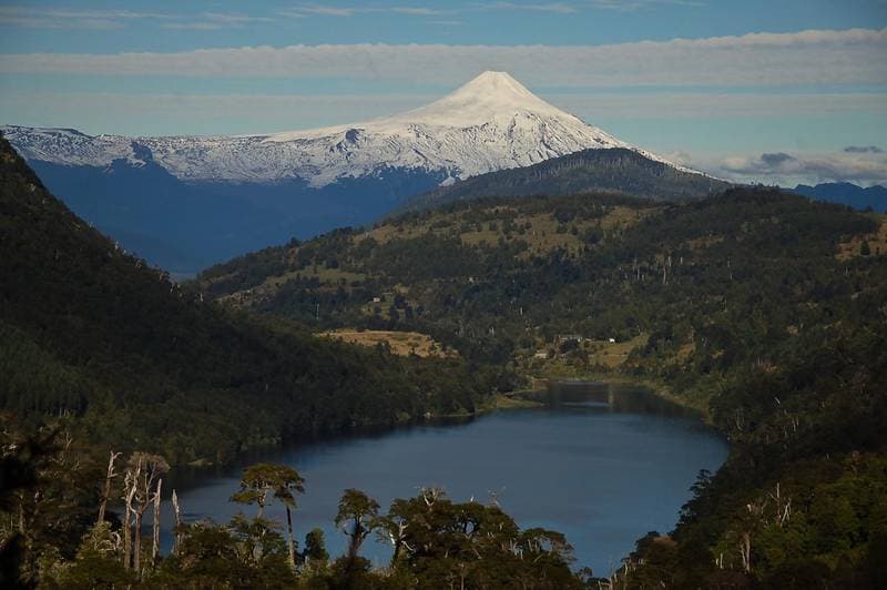 The villarica looked at from the nationalpark Huerquehue
