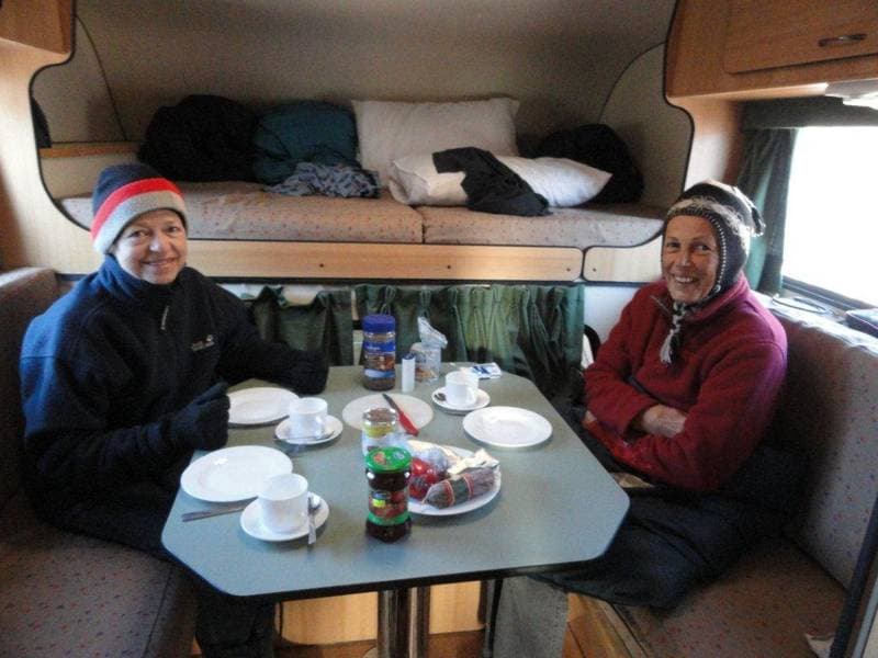 Breakfast in the cold