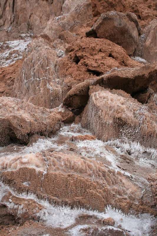 weird structures in Valle de Luna