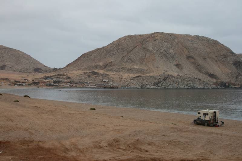 Camping on the beach of Chifuncho