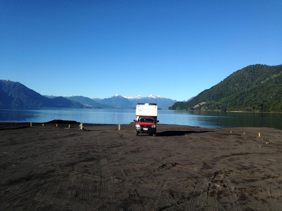 Wild camp lake