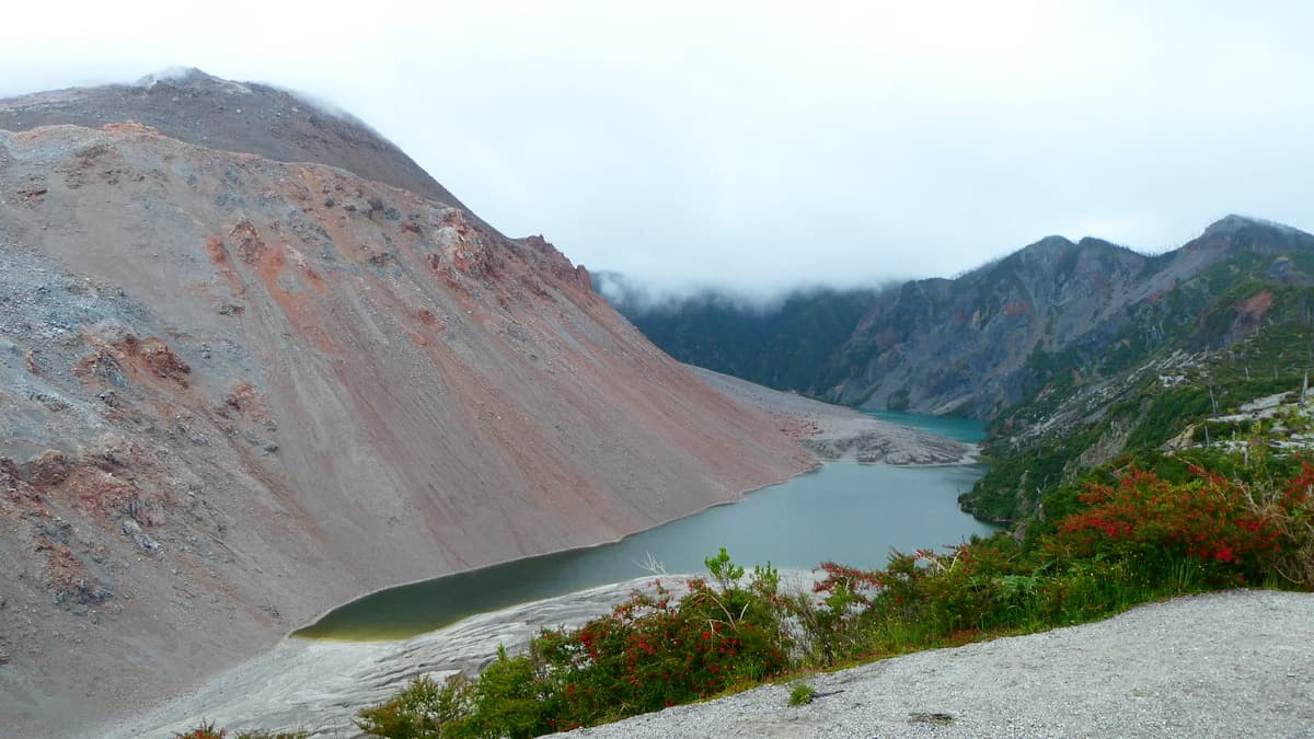 Volcano Chaiten LagunaP1030940