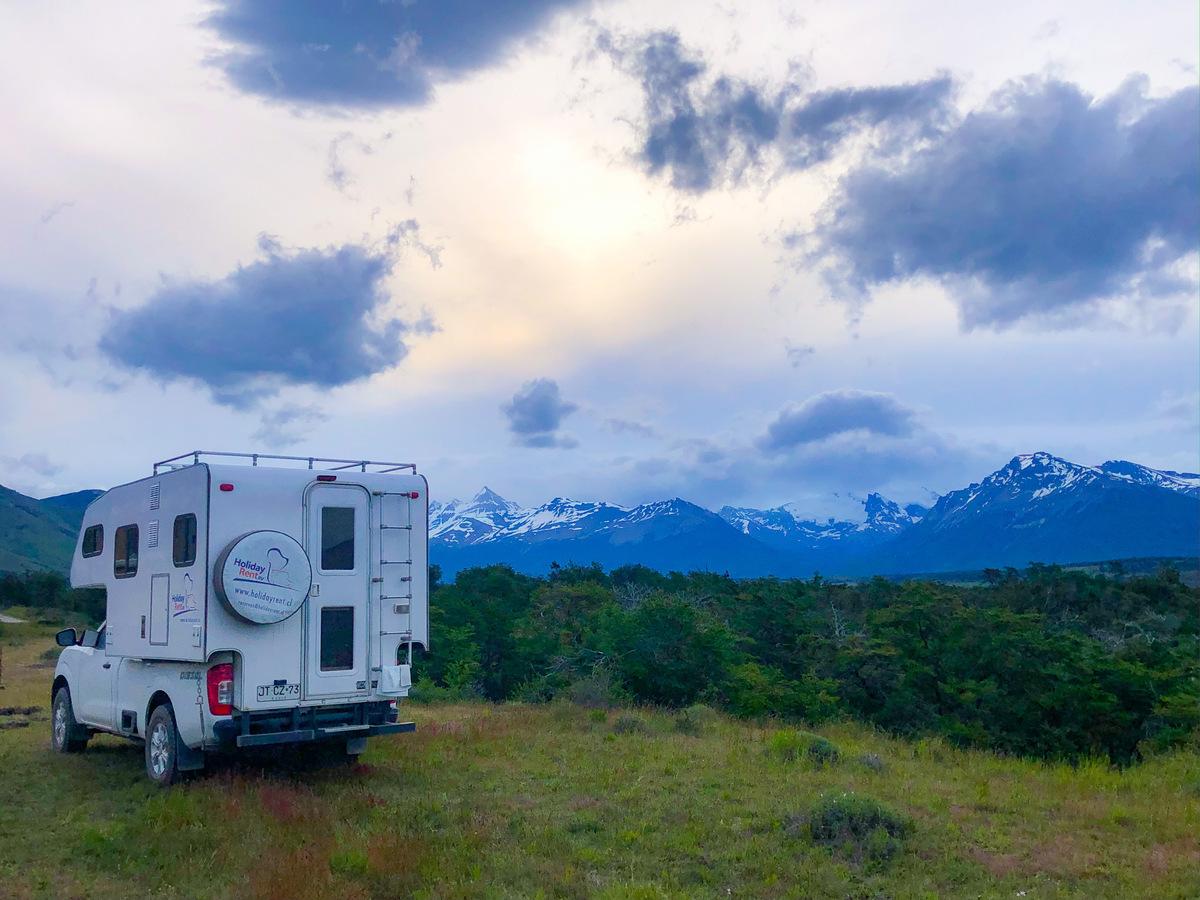 Holiday Rent campertrip wildcamp Stephan & Vivien