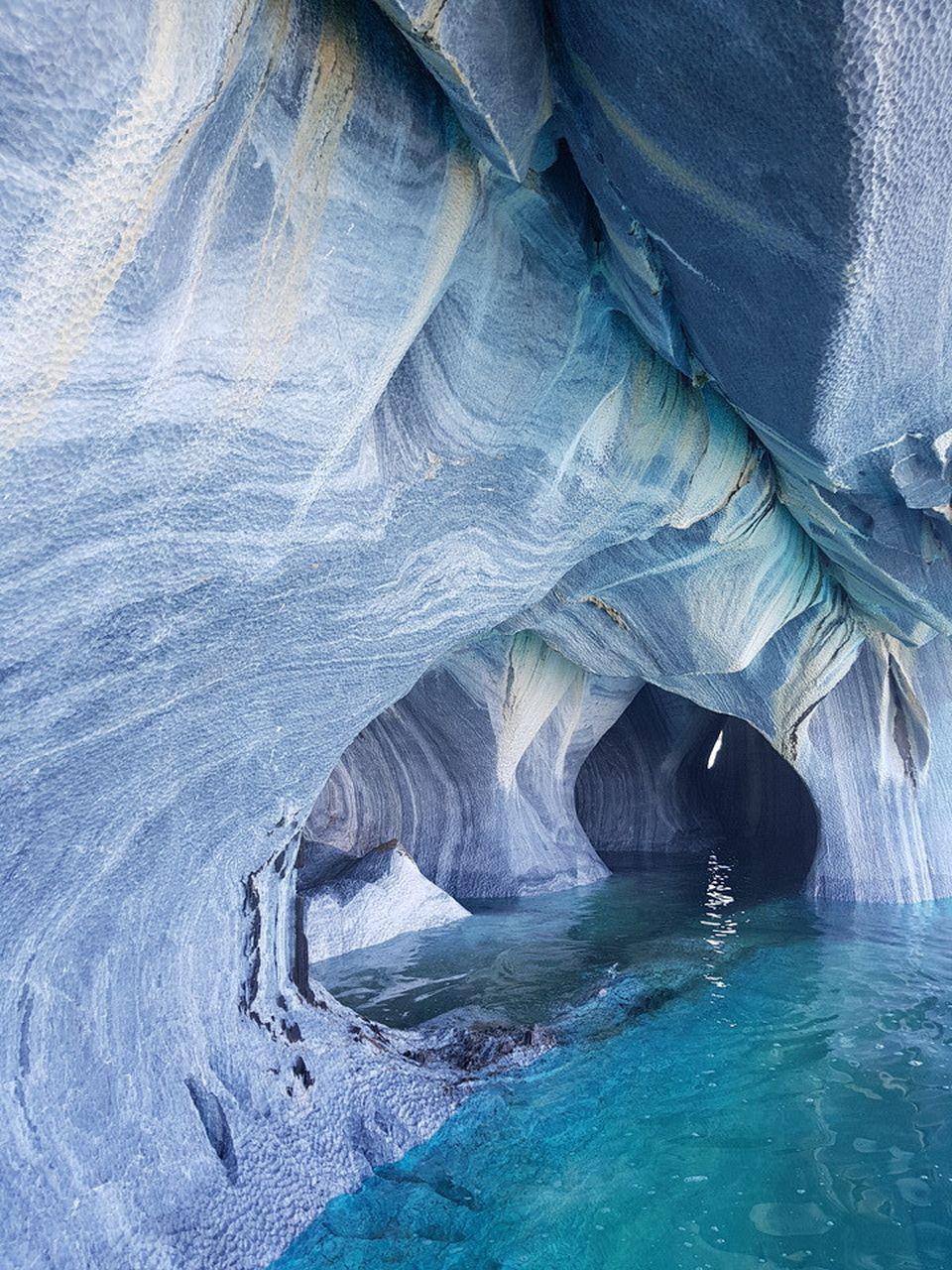 Puerto Rio Tranquilo Marble caves