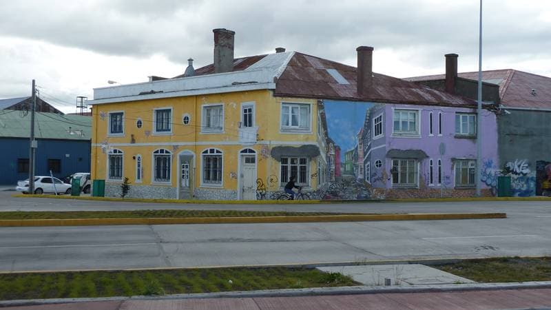 Punta Arenas optical illusion
