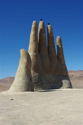 Sandskulptur bei Antofagasta