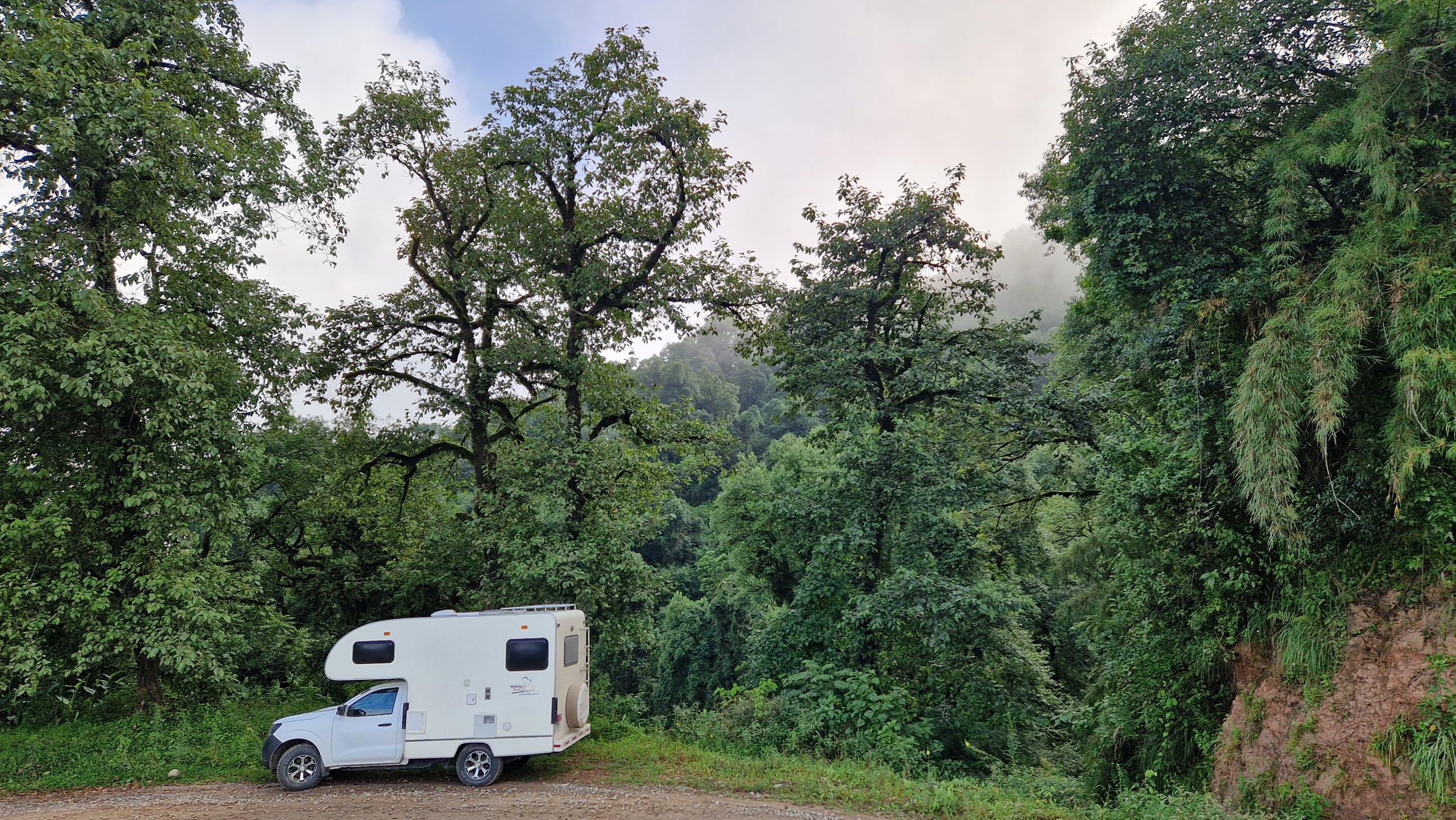 Patagonia Camper 4x4 single cab – gallery photo 3
