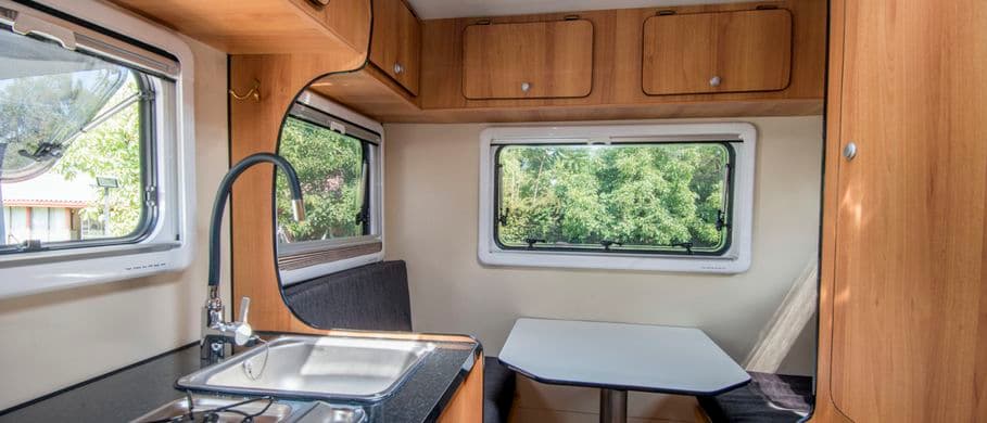 Patagonia Camper 4x4 single cab – gallery photo 17